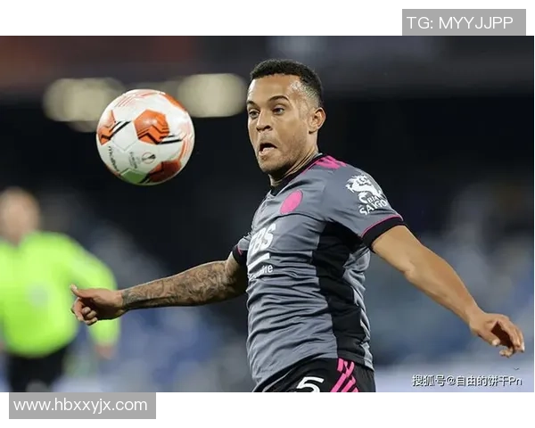 曾被足球废弃却逆袭成功的球星：从低谷到巅峰的励志传奇